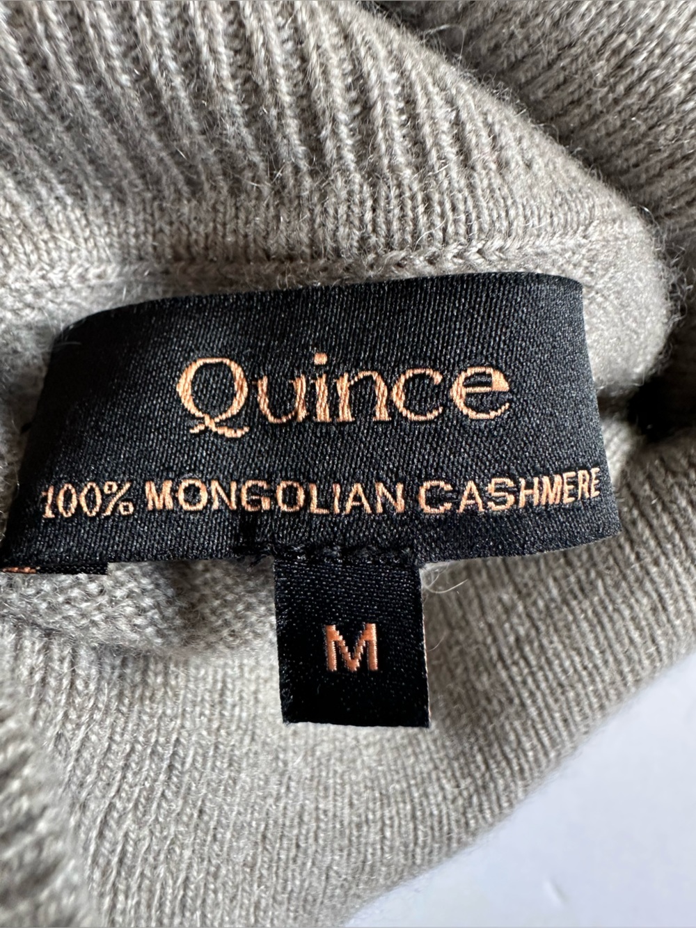 Quince Men’s Morel Gray 100% Mongolian Cashmere Turtleneck Sweater- Medium - Picture 7 of 12